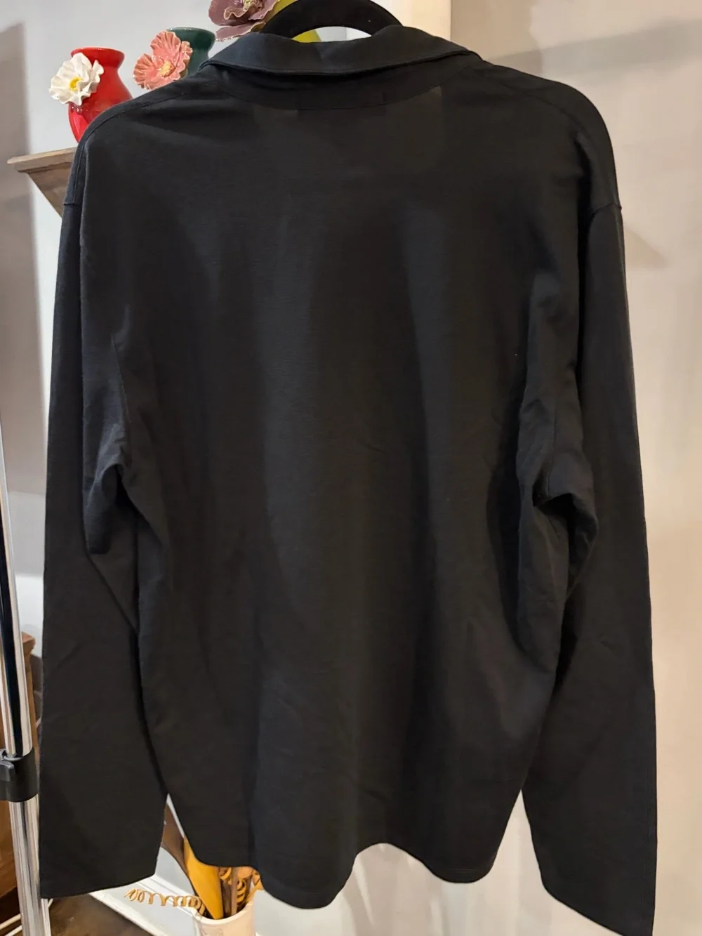 Banana Republic Black long sleeve Knit Polo Top men’s size large
